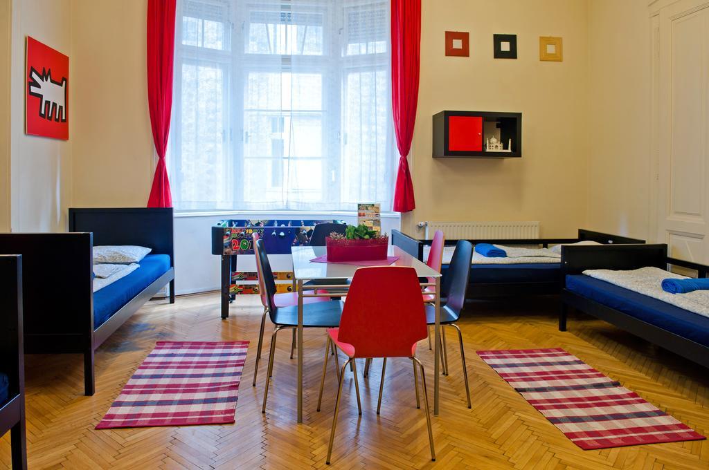 Animation City Hostel Budapest Room photo